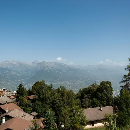 Valet De Coeur By Interhome Chalet